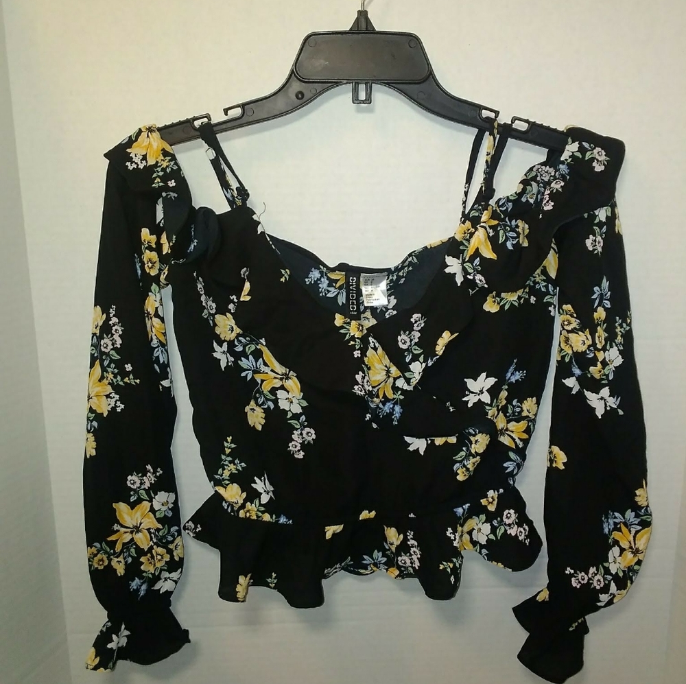 H&M Divided